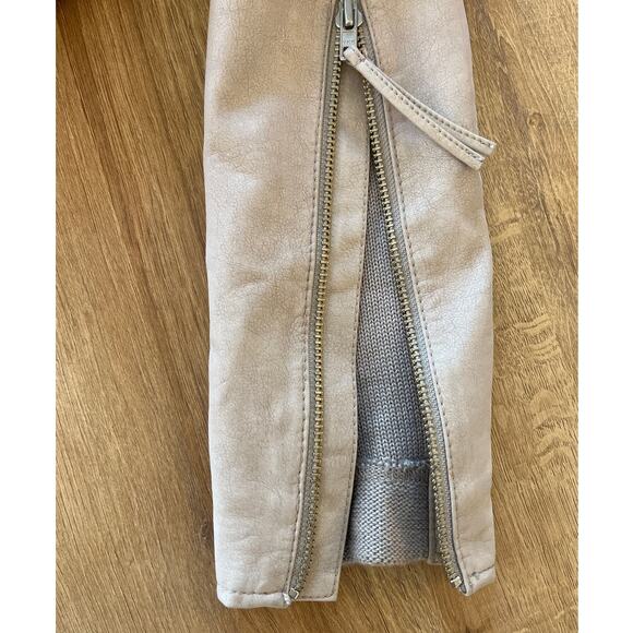 Free People Vegan Faux Leather Moto Jacket Size 8 Light Beige Knit Panels Boho - Picture 6 of 8